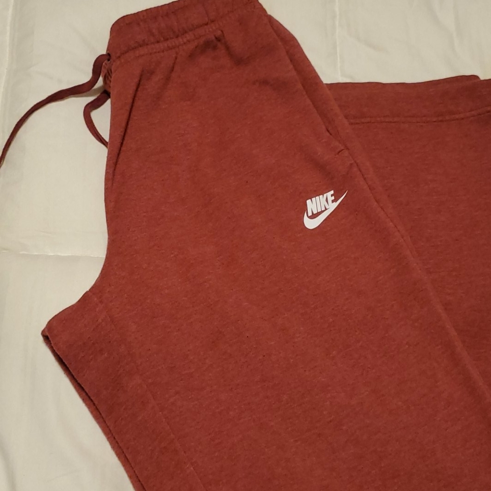 Sweat pants